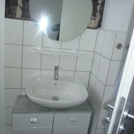 Ferienwohnung im gelben Haus Brotterode Exterior foto