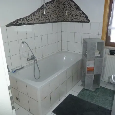 Ferienwohnung im gelben Haus Brotterode Exterior foto
