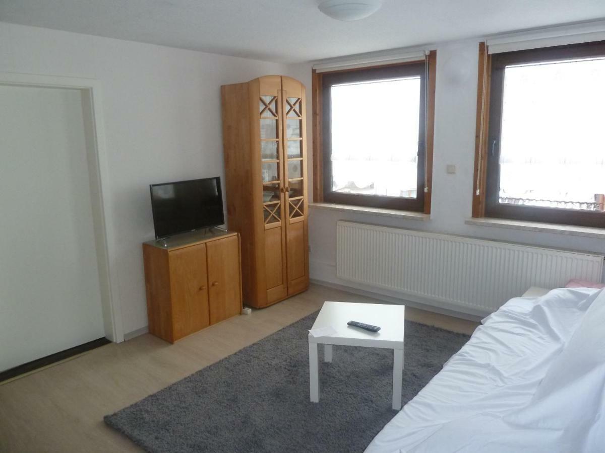 Im Gelben Haus